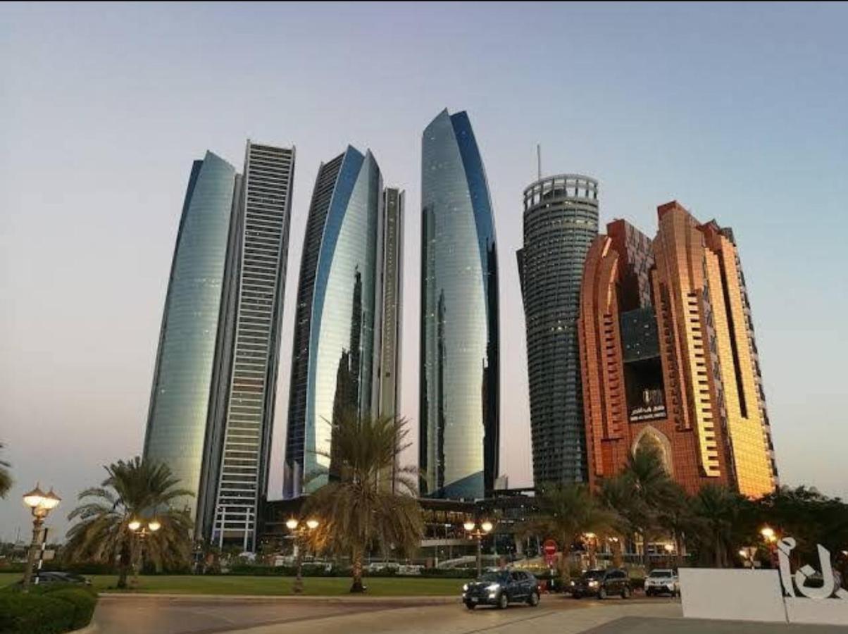 منزل للإقامة Center - For Elites أبو ظبي