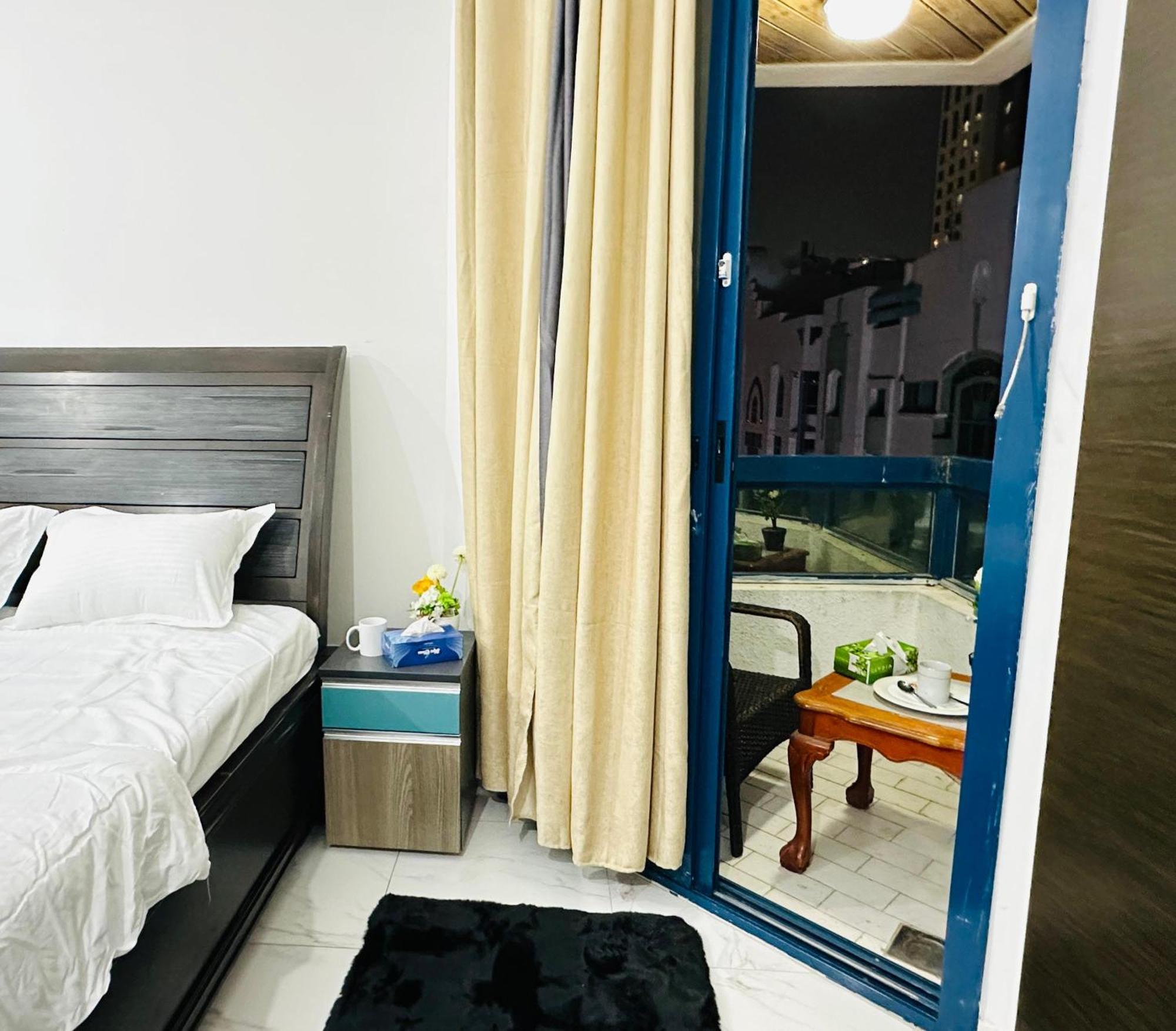 Center - For Elites Homestay *